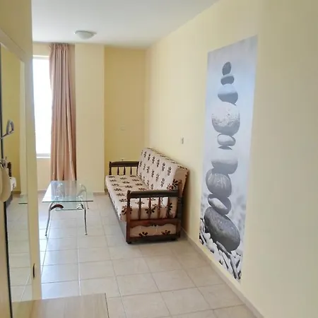 Apartment Amaltea *